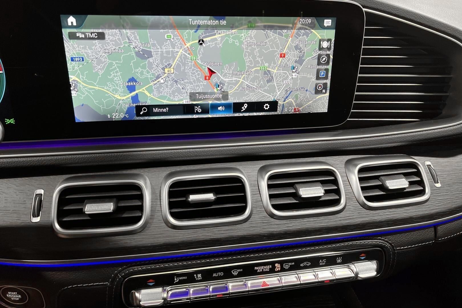 Mercedes-Benz GLE iso kuva 21