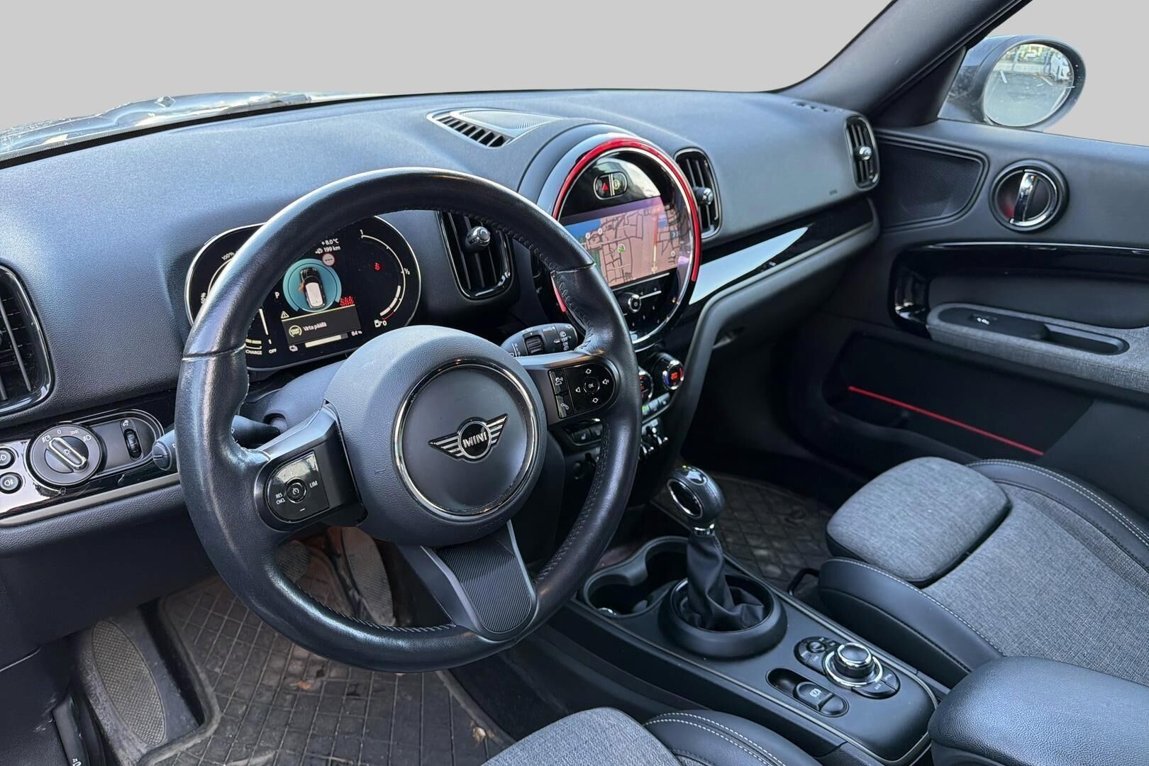 Mini Countryman iso kuva 2