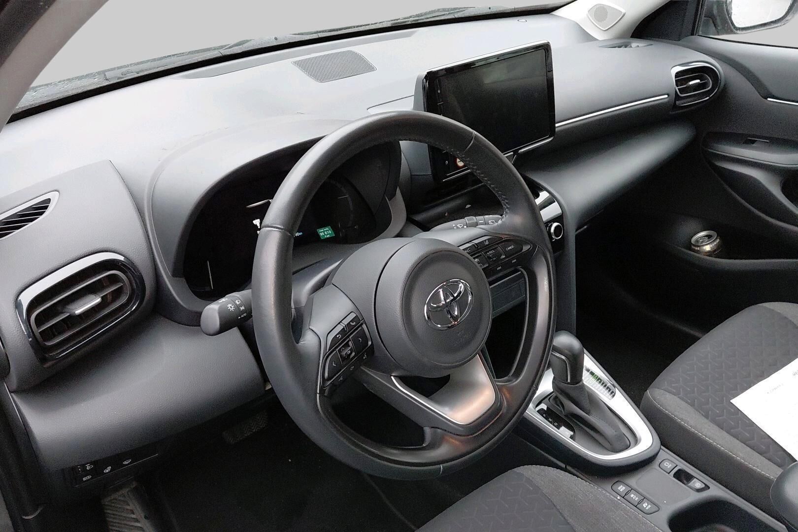 Toyota Yaris Cross iso kuva 1