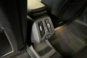 BMW X1 esikatselu 15