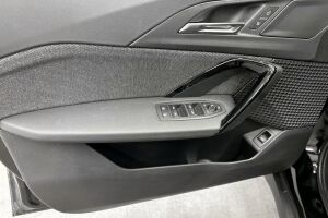 BMW X1 esikatselu 13