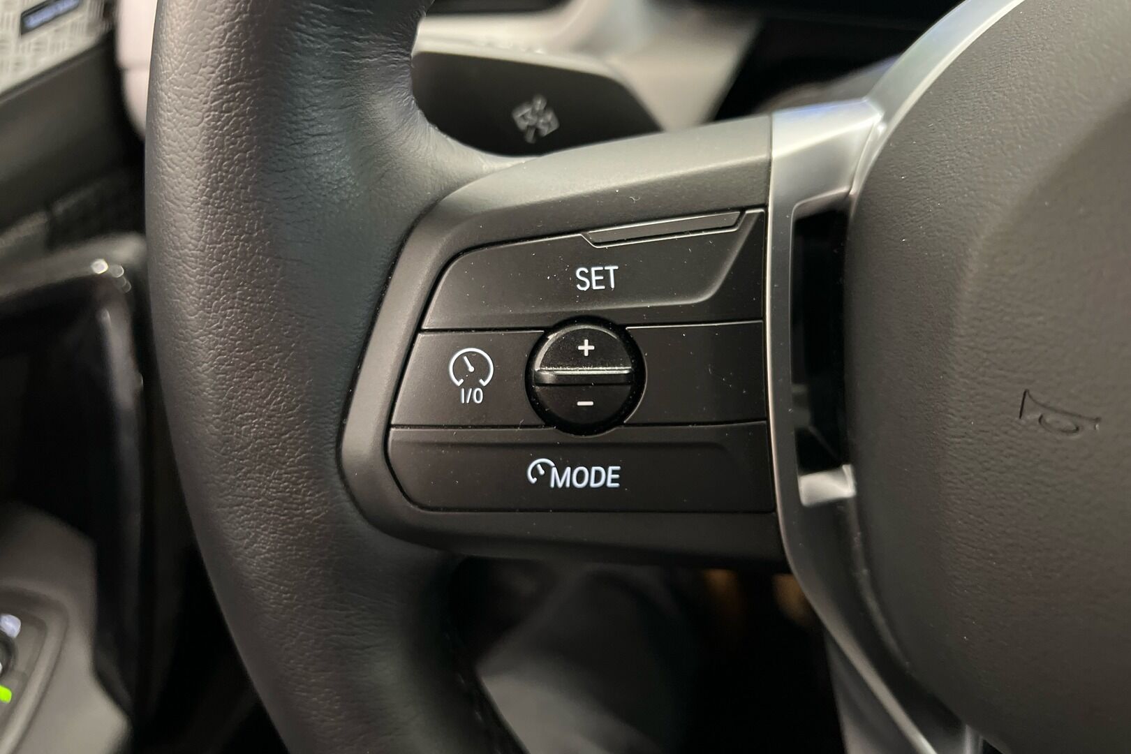 BMW X1 iso kuva 19
