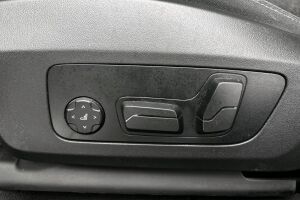 BMW X1 esikatselu 12