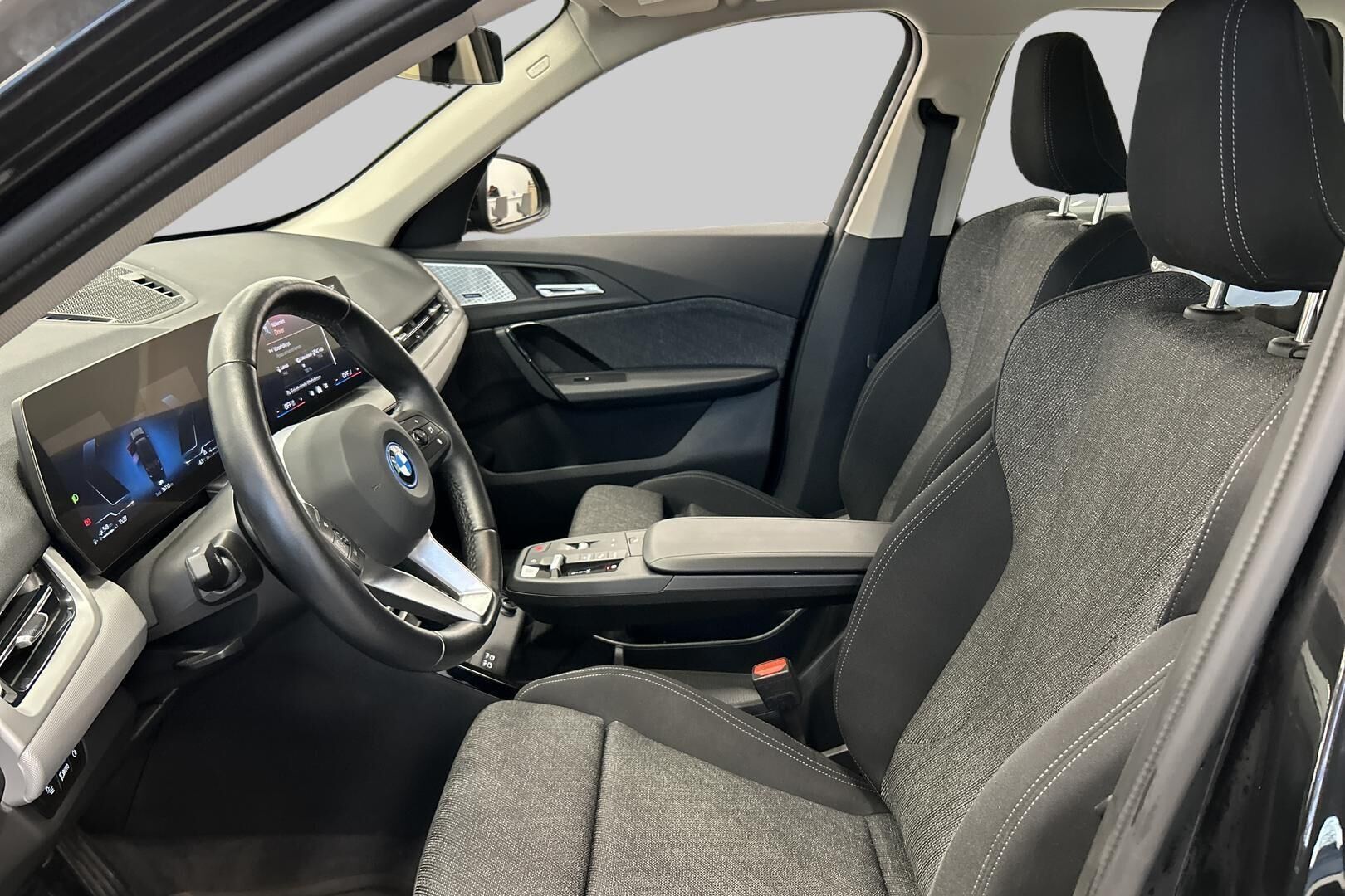 BMW X1 iso kuva 19