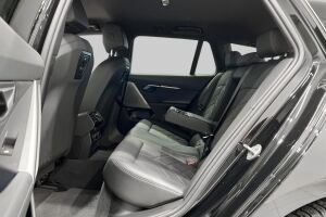 BMW i5 esikatselu 10