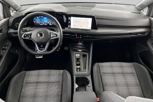 VOLKSWAGEN Golf esikatselu 11