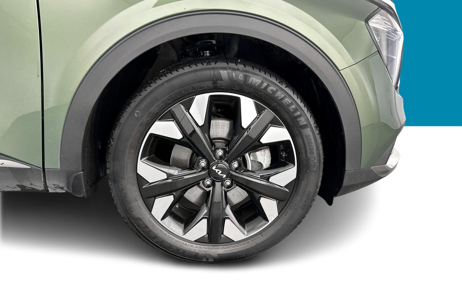 Kia Sportage iso kuva 12