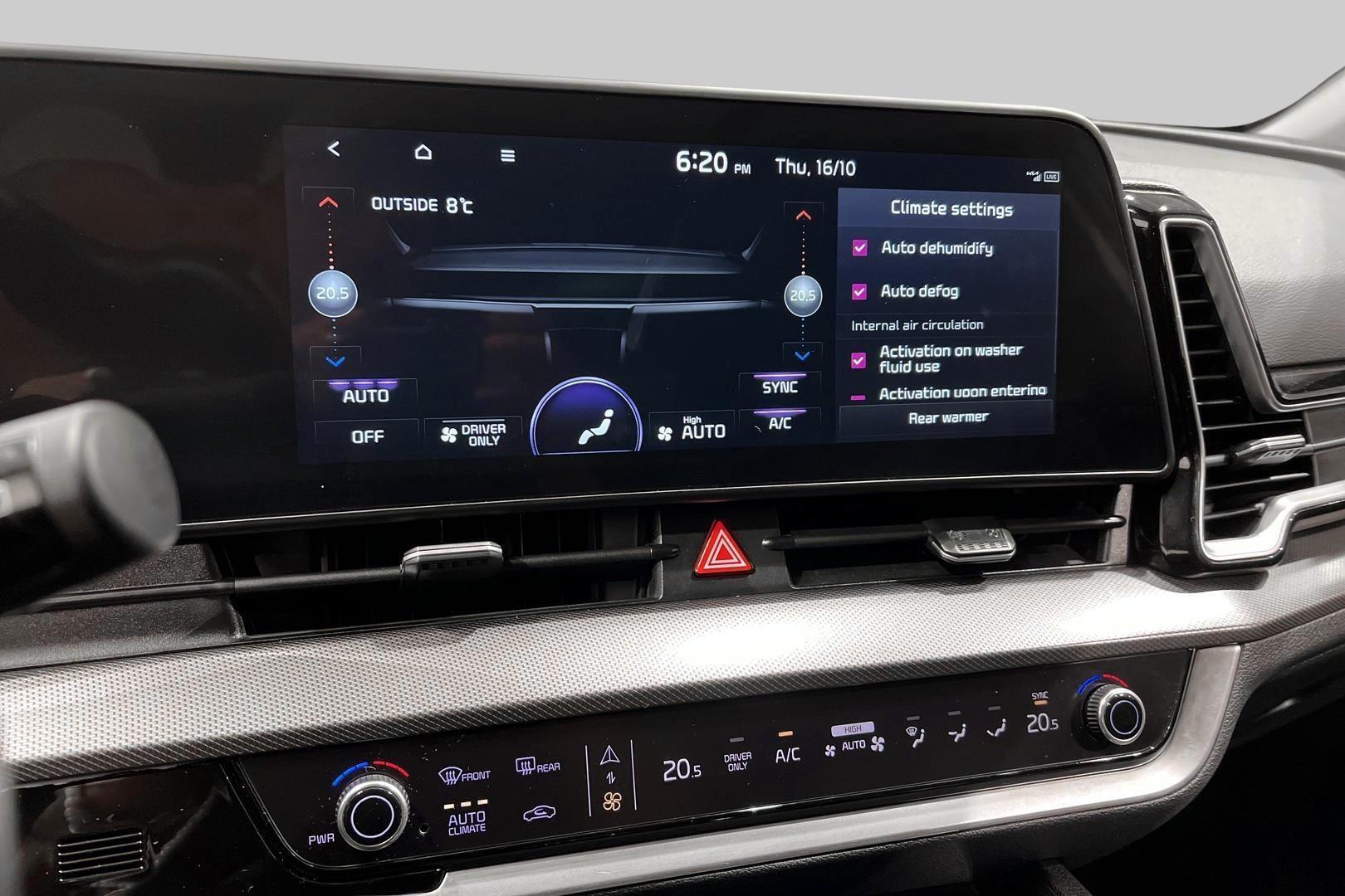 Kia Sportage iso kuva 17