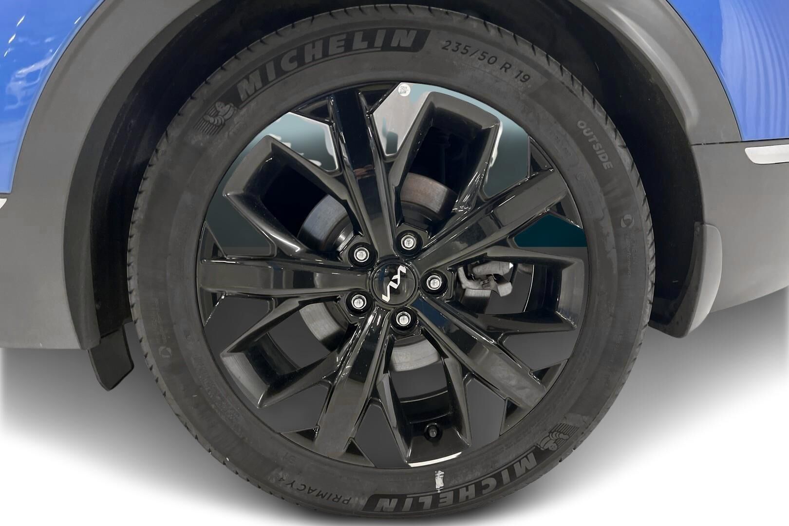Kia Sportage iso kuva 10