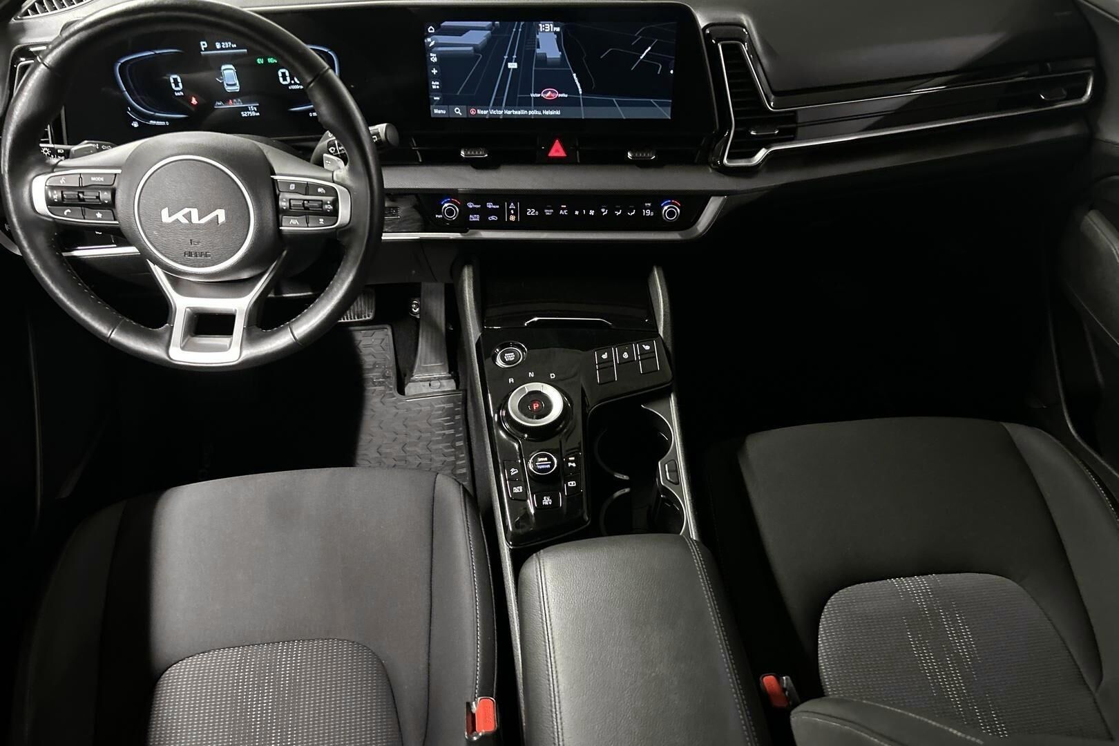 Kia Sportage iso kuva 8