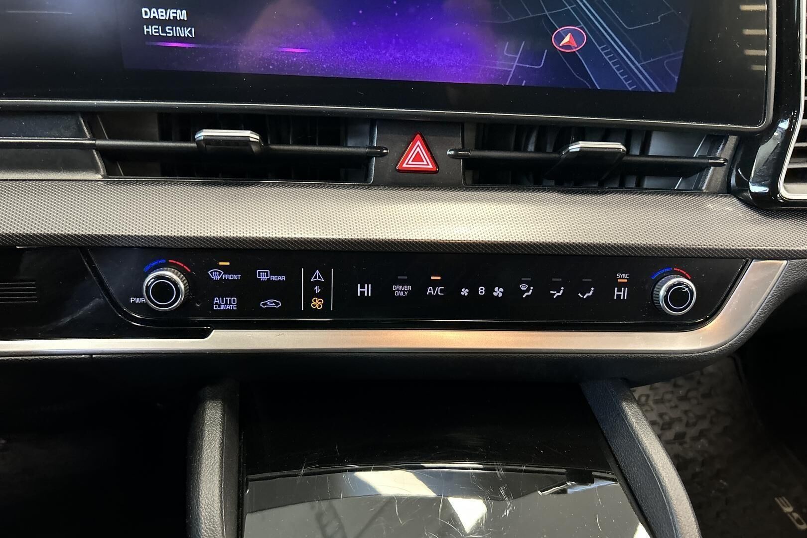 Kia Sportage iso kuva 22