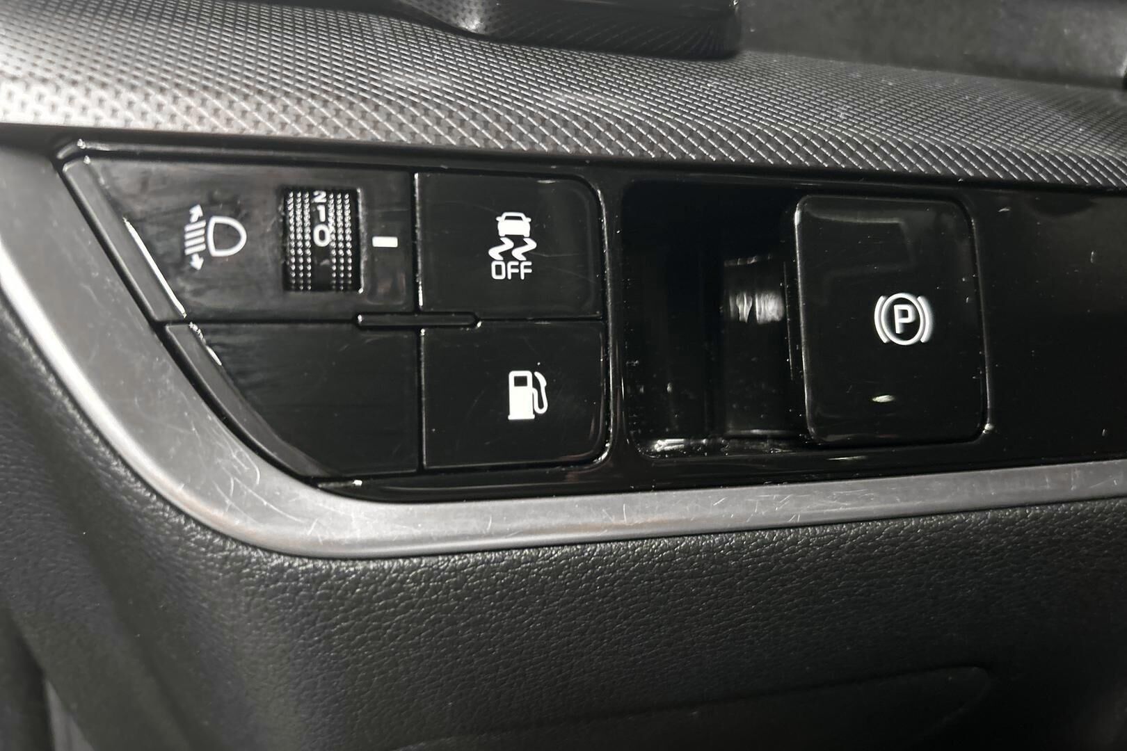 Kia Sportage iso kuva 22