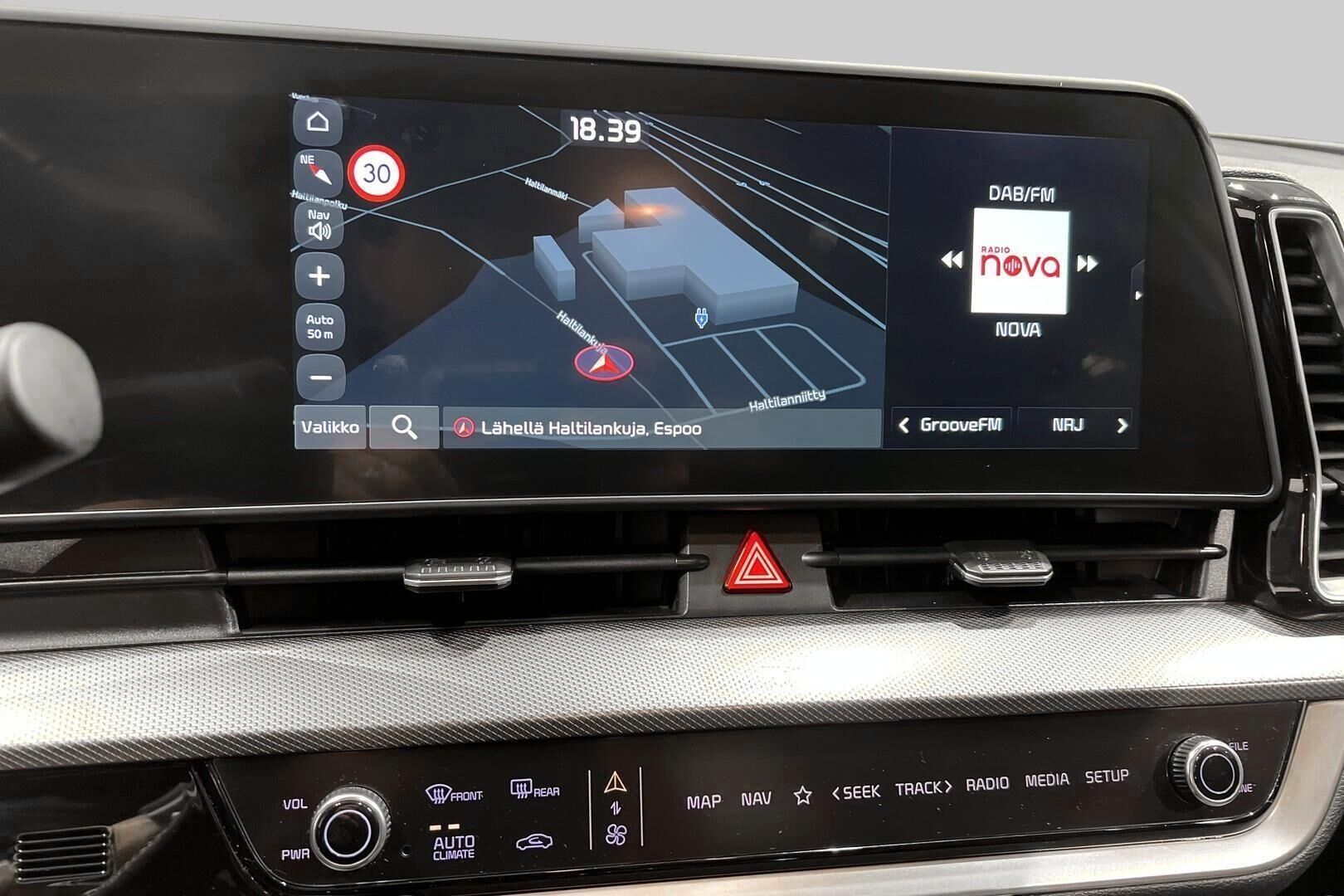 Kia Sportage iso kuva 19