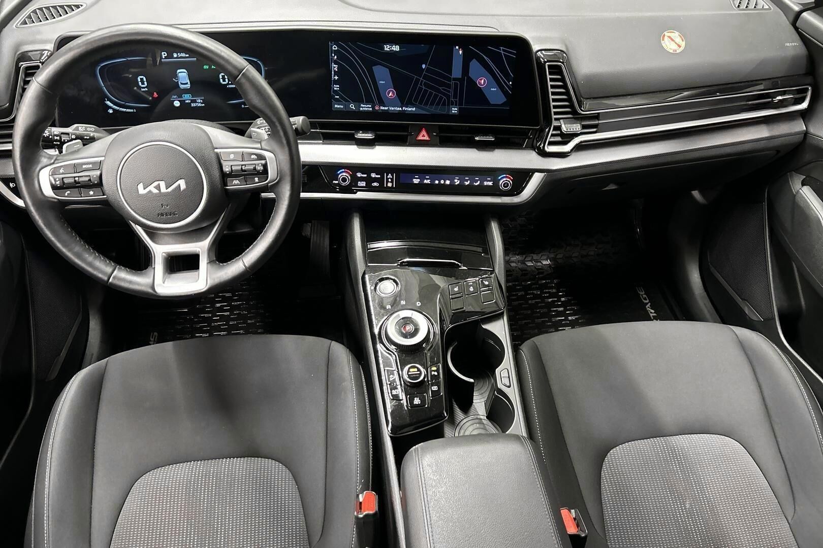 Kia Sportage iso kuva 10