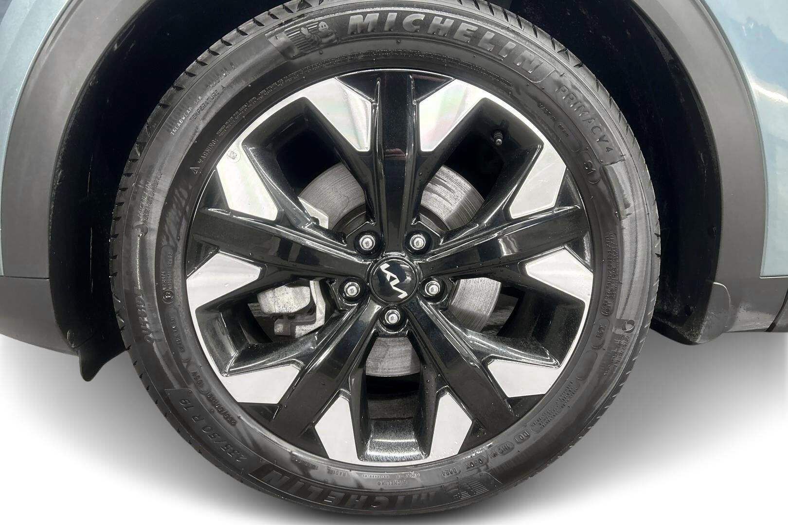 Kia Sportage iso kuva 12