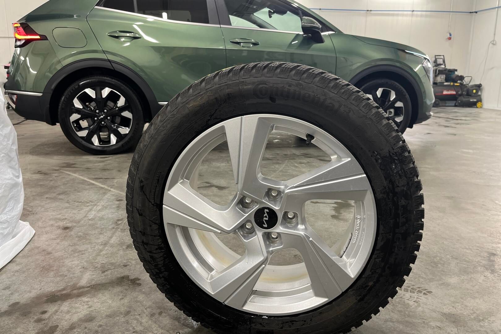Kia Sportage iso kuva 14