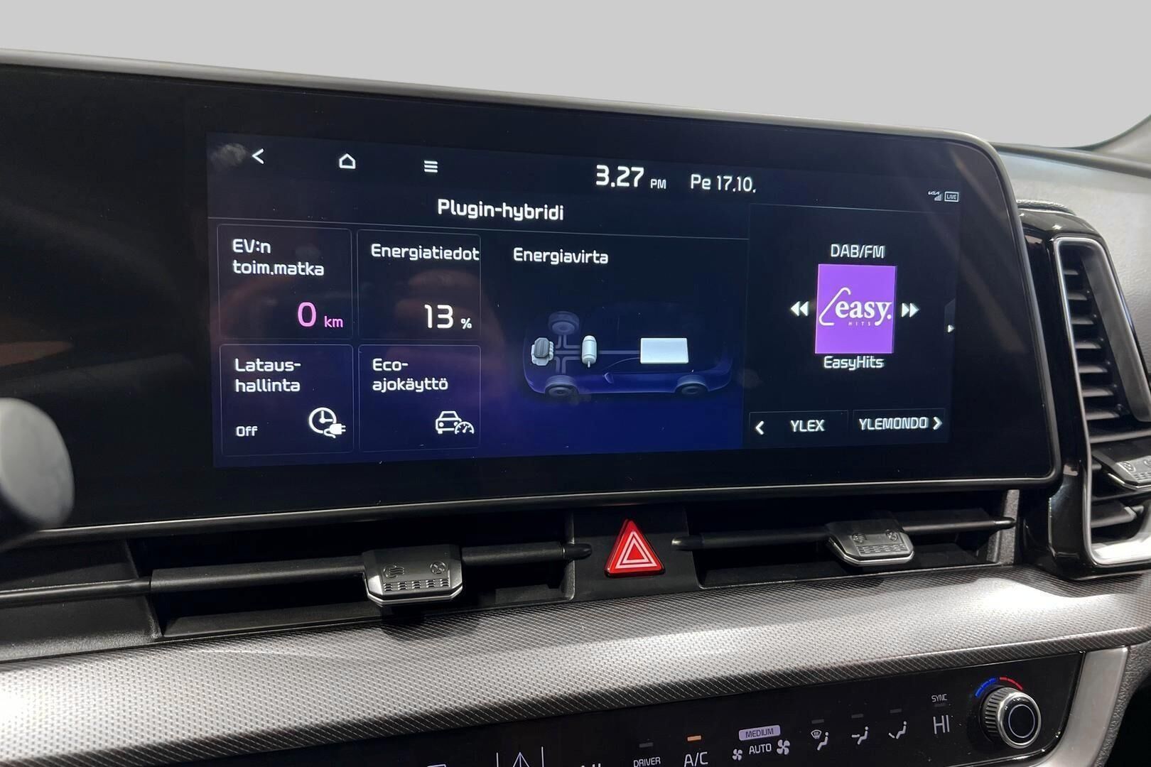 Kia Sportage iso kuva 17