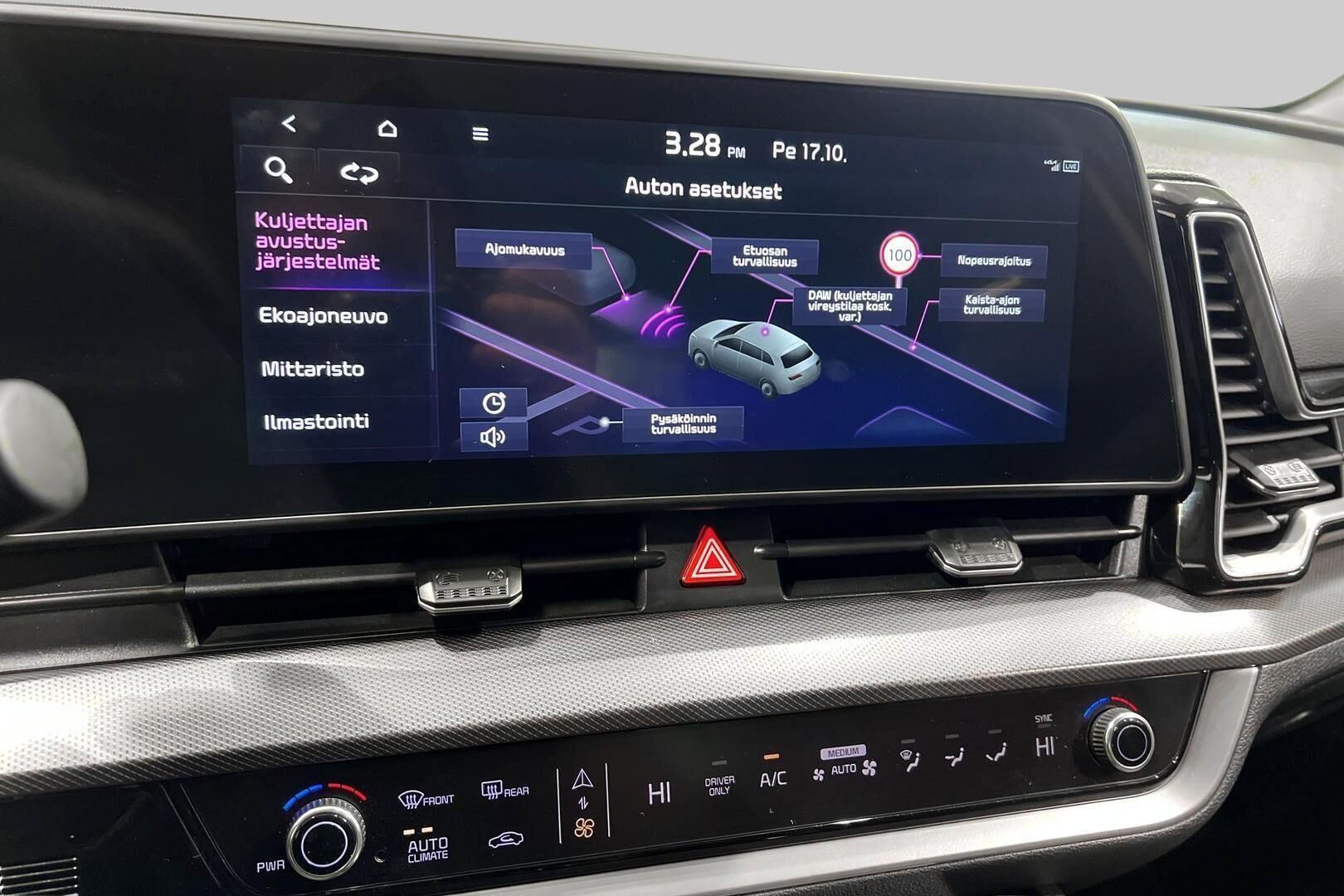 Kia Sportage iso kuva 21