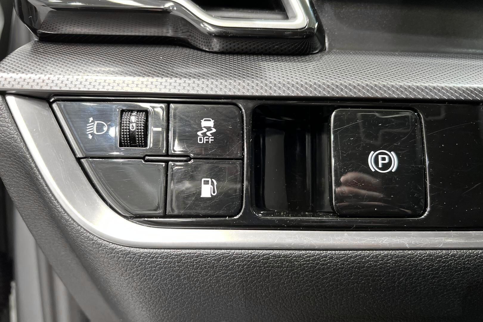 Kia Sportage iso kuva 28