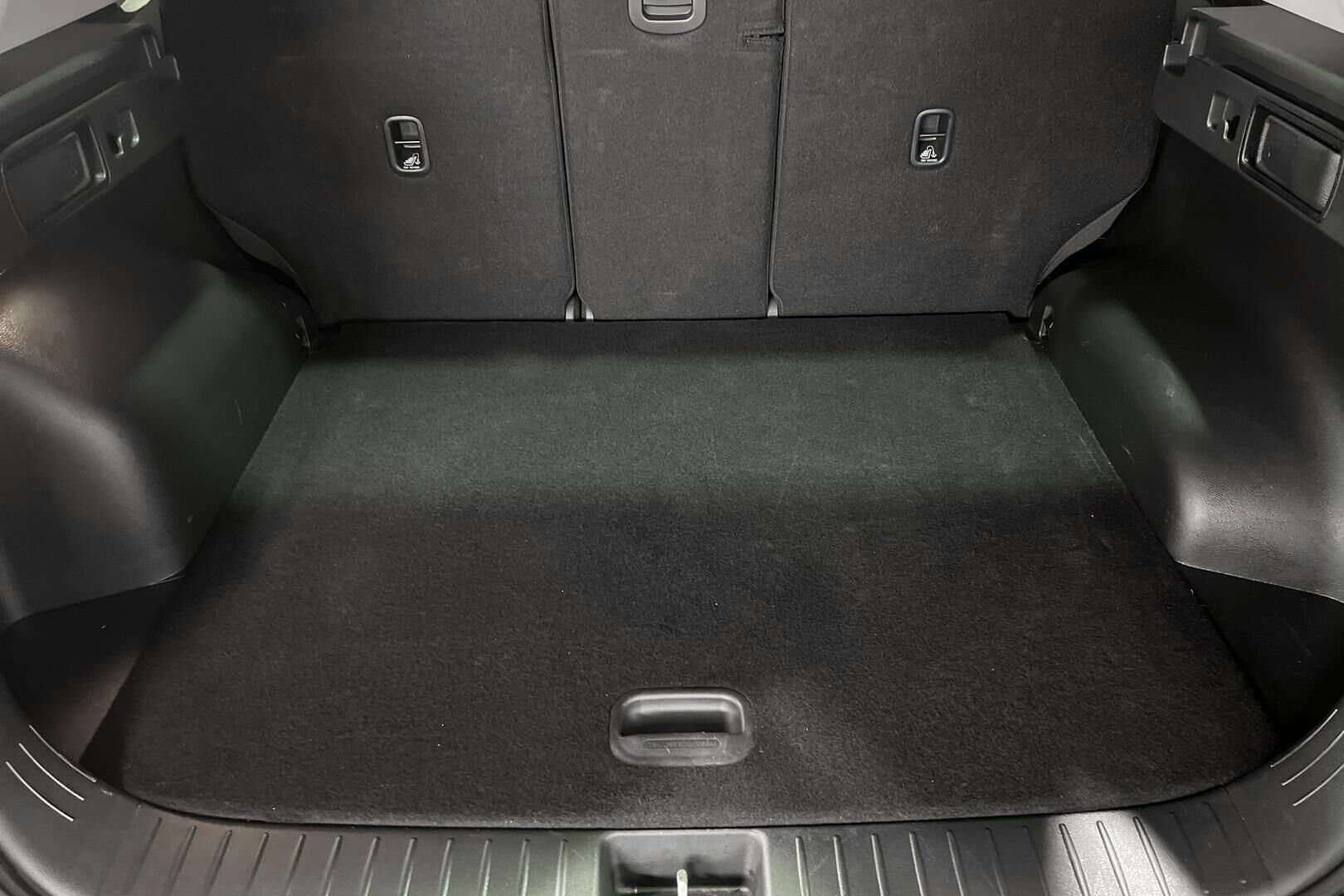 KIA Sportage iso kuva 12