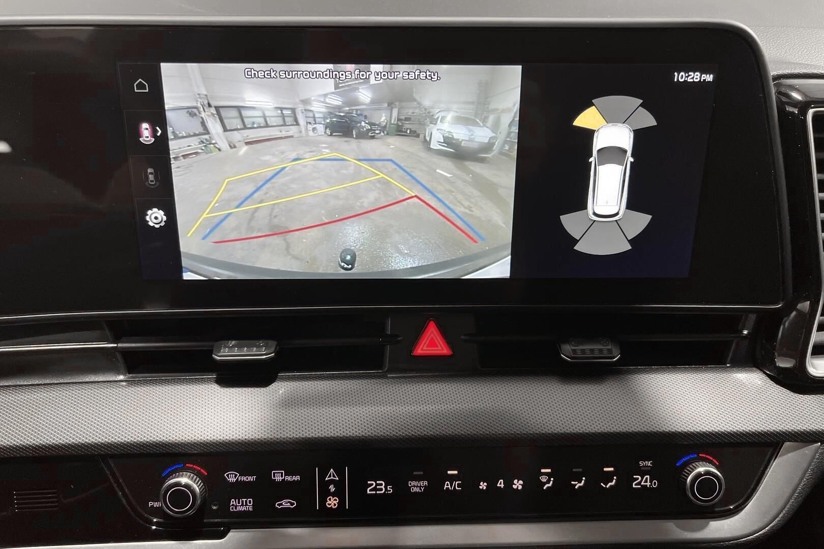 KIA Sportage iso kuva 20