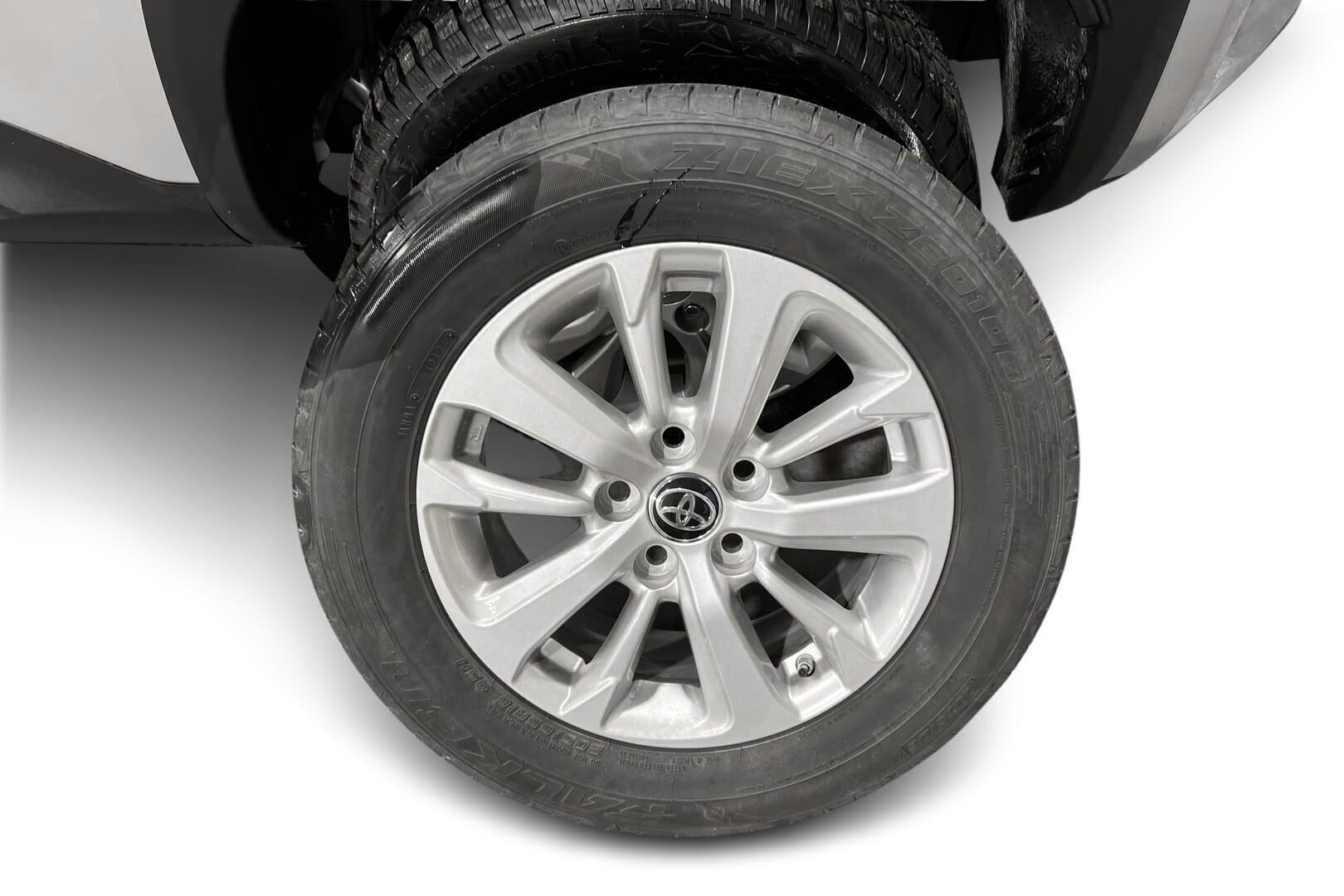 Toyota Yaris Cross iso kuva 21