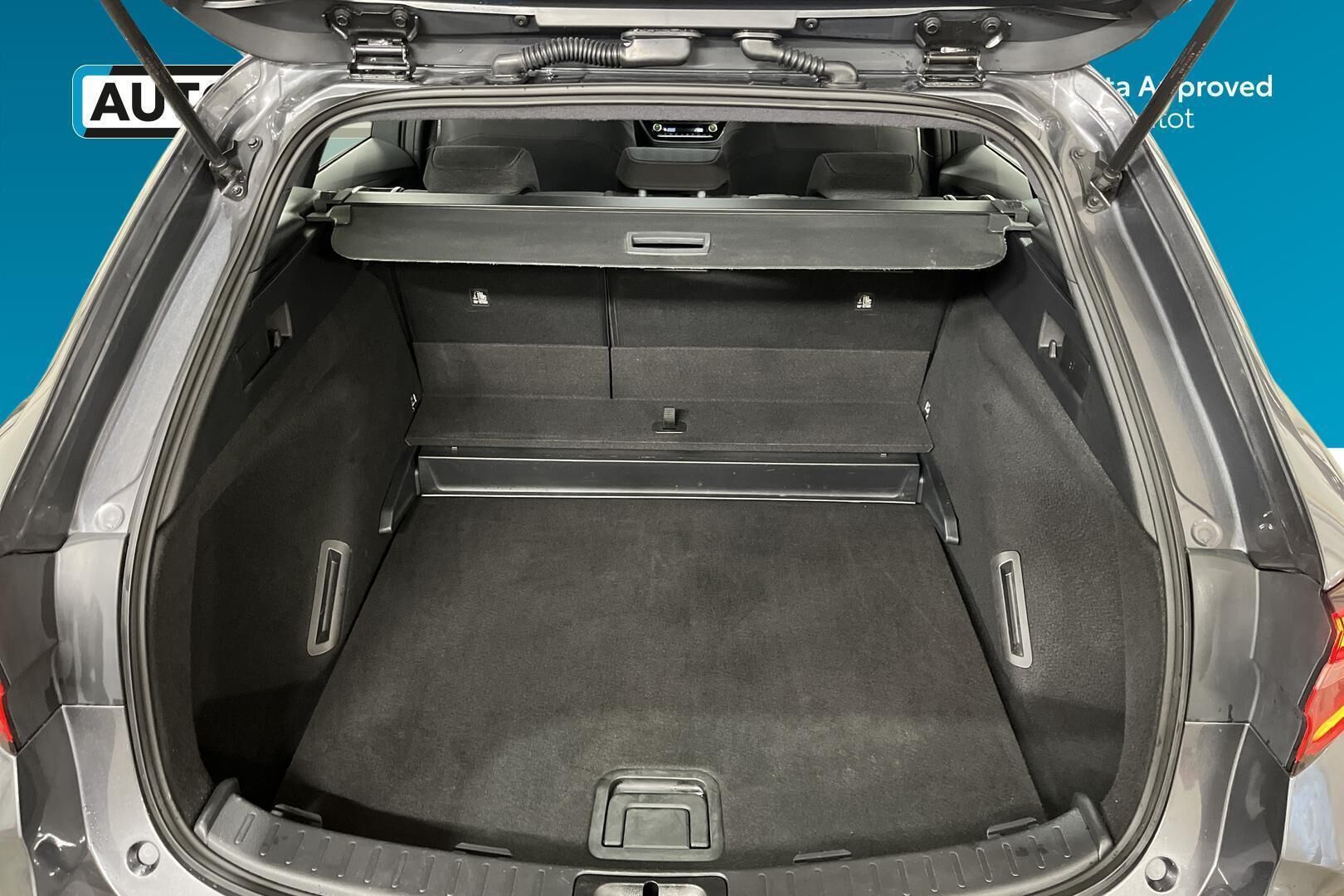 Toyota Corolla iso kuva 11
