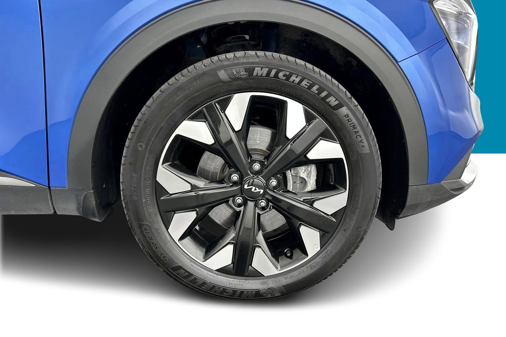 Kia Sportage iso kuva 12