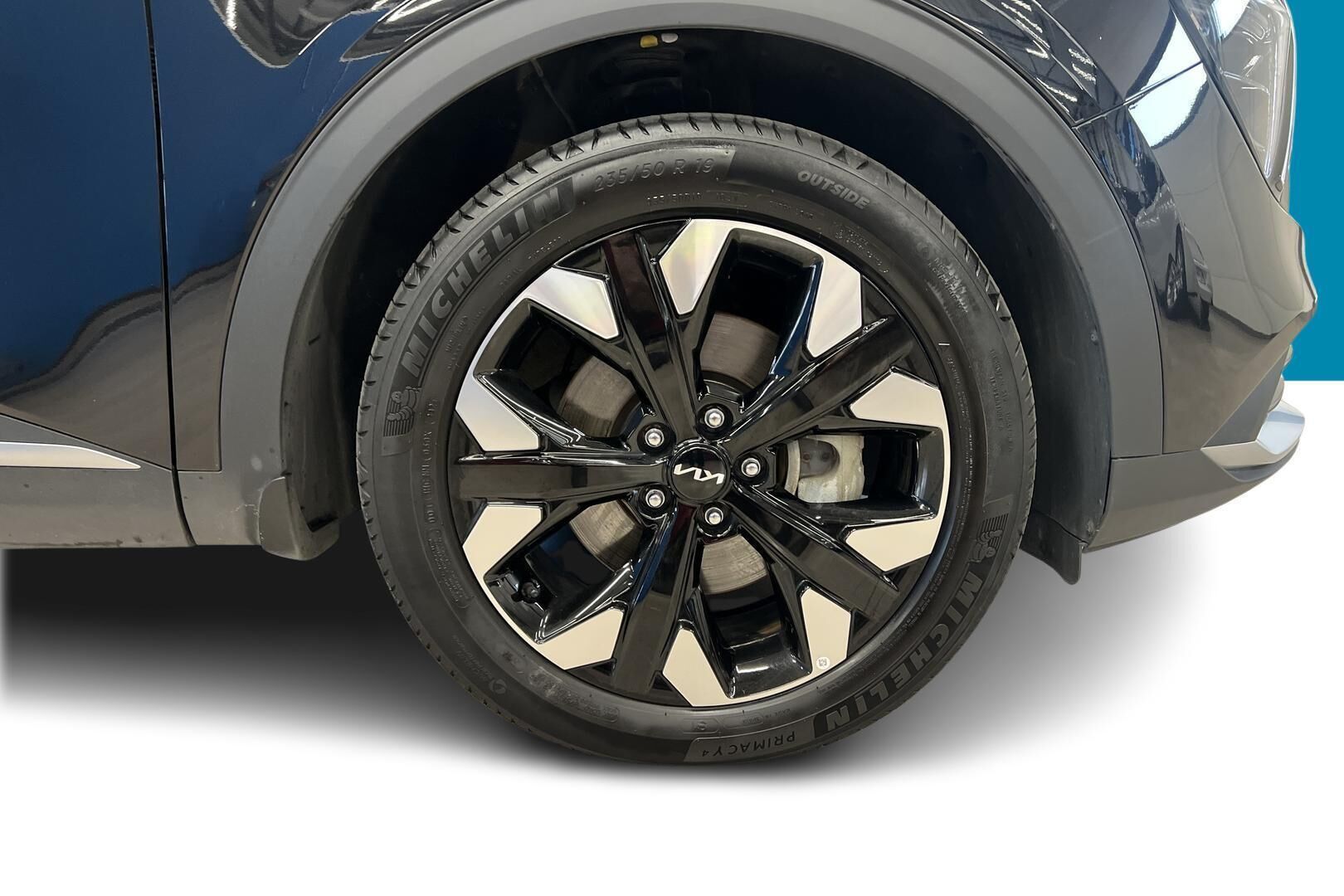 KIA Sportage iso kuva 20