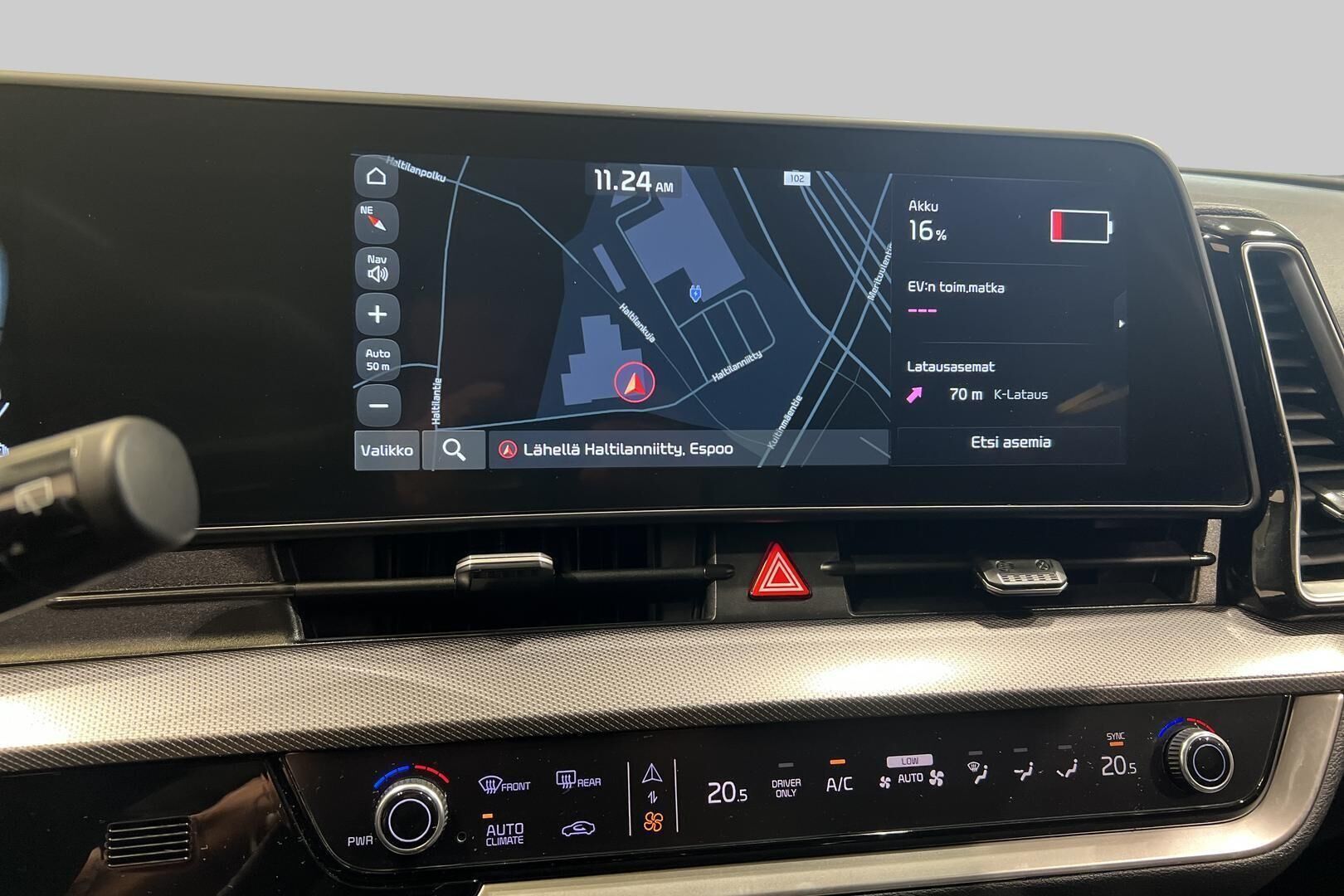 Kia Sportage iso kuva 14