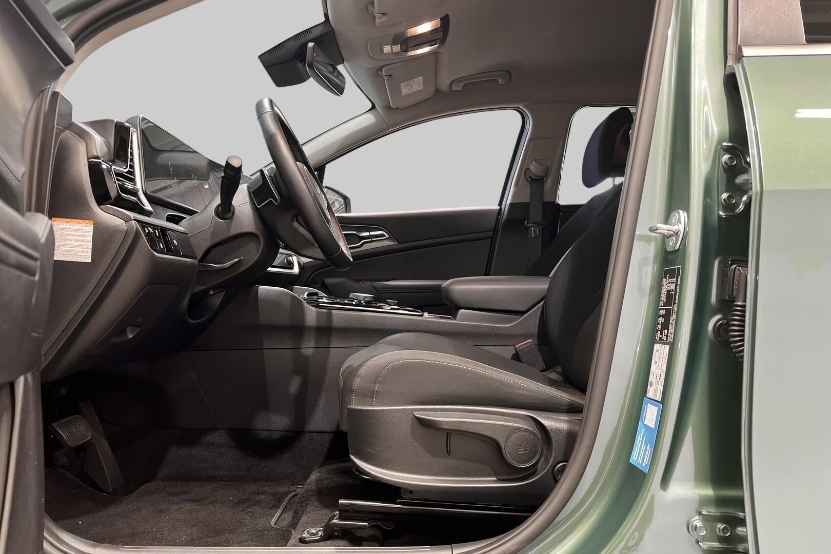 Kia Sportage iso kuva 8