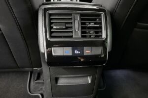 Skoda Superb esikatselu 25