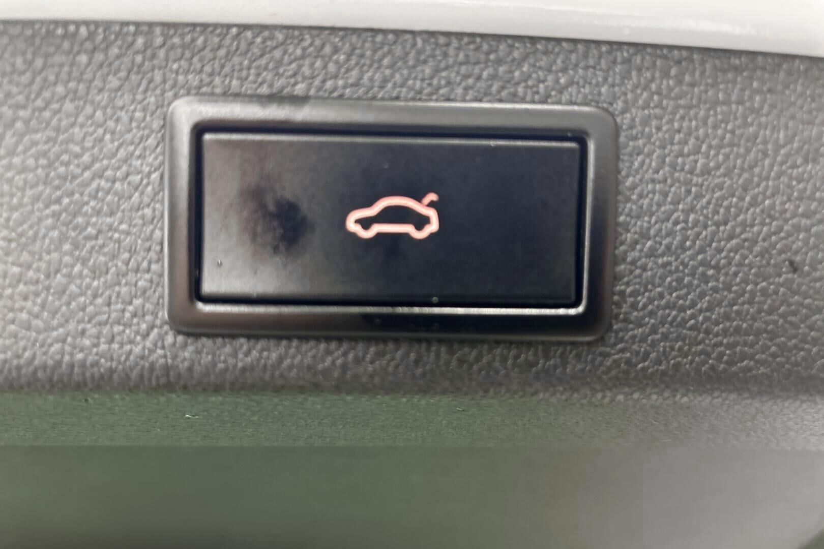 Skoda Superb iso kuva 26