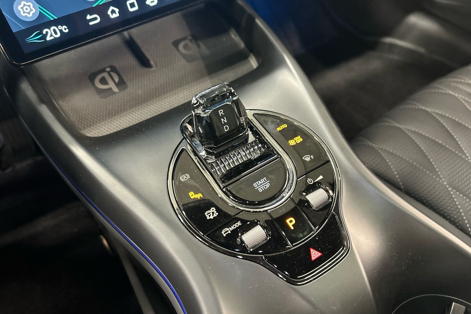 BYD Seal iso kuva 19