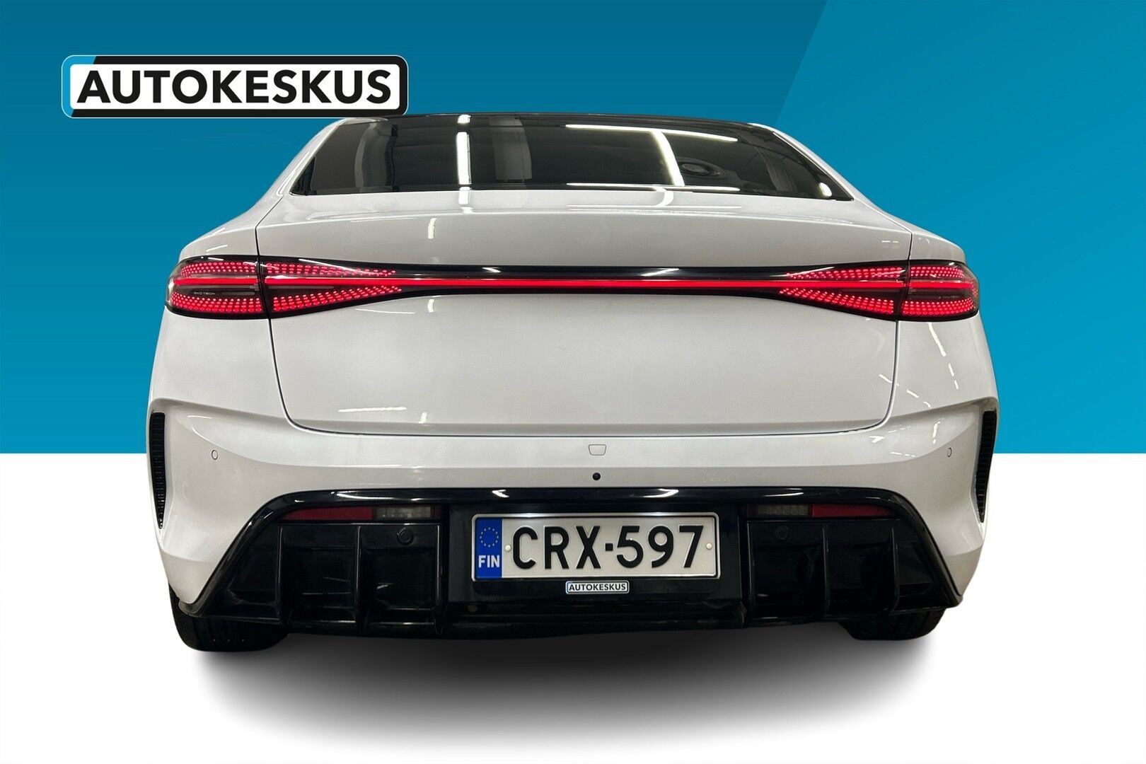BYD Seal iso kuva 3