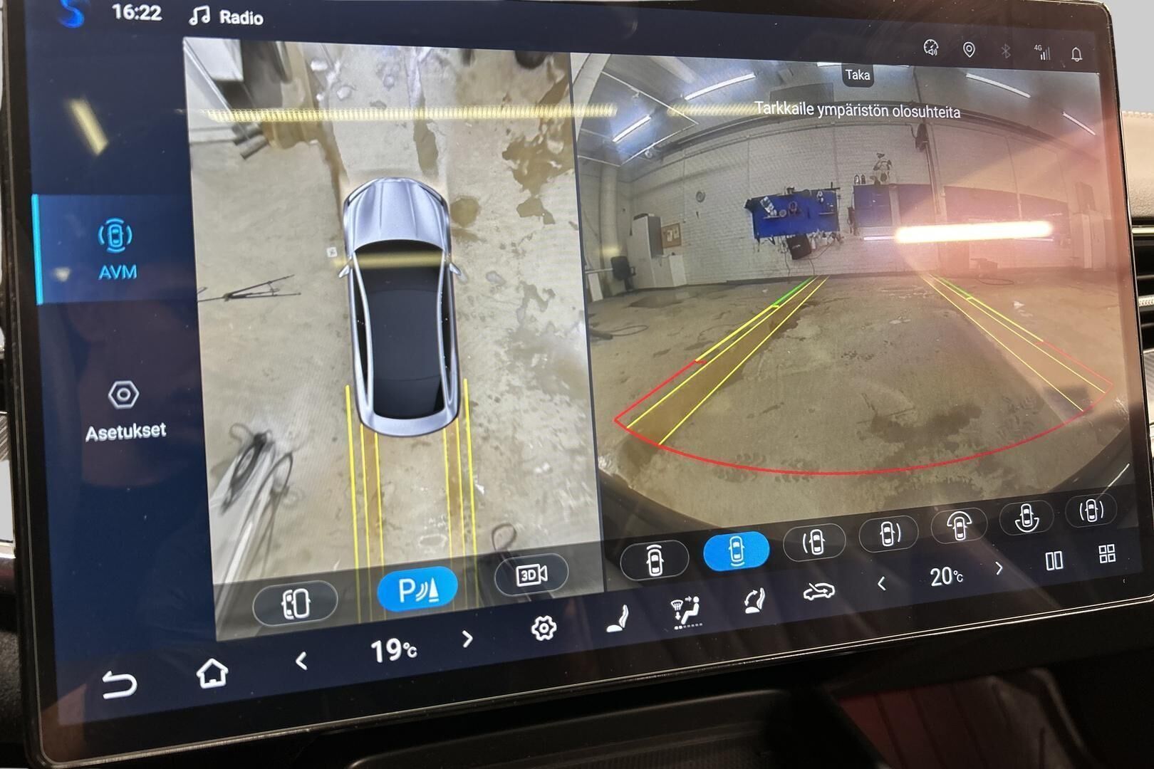 BYD Seal iso kuva 15