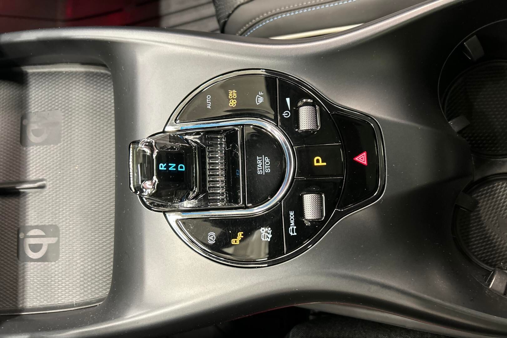 BYD Seal iso kuva 16