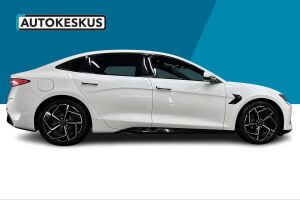 BYD Seal esikatselu 3