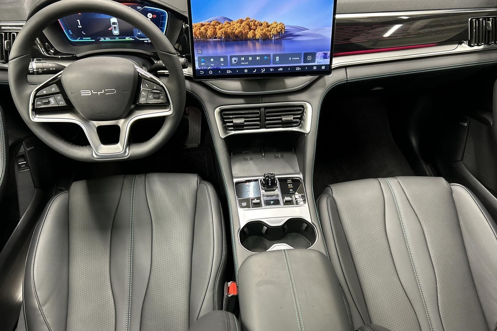 BYD Seal U iso kuva 10