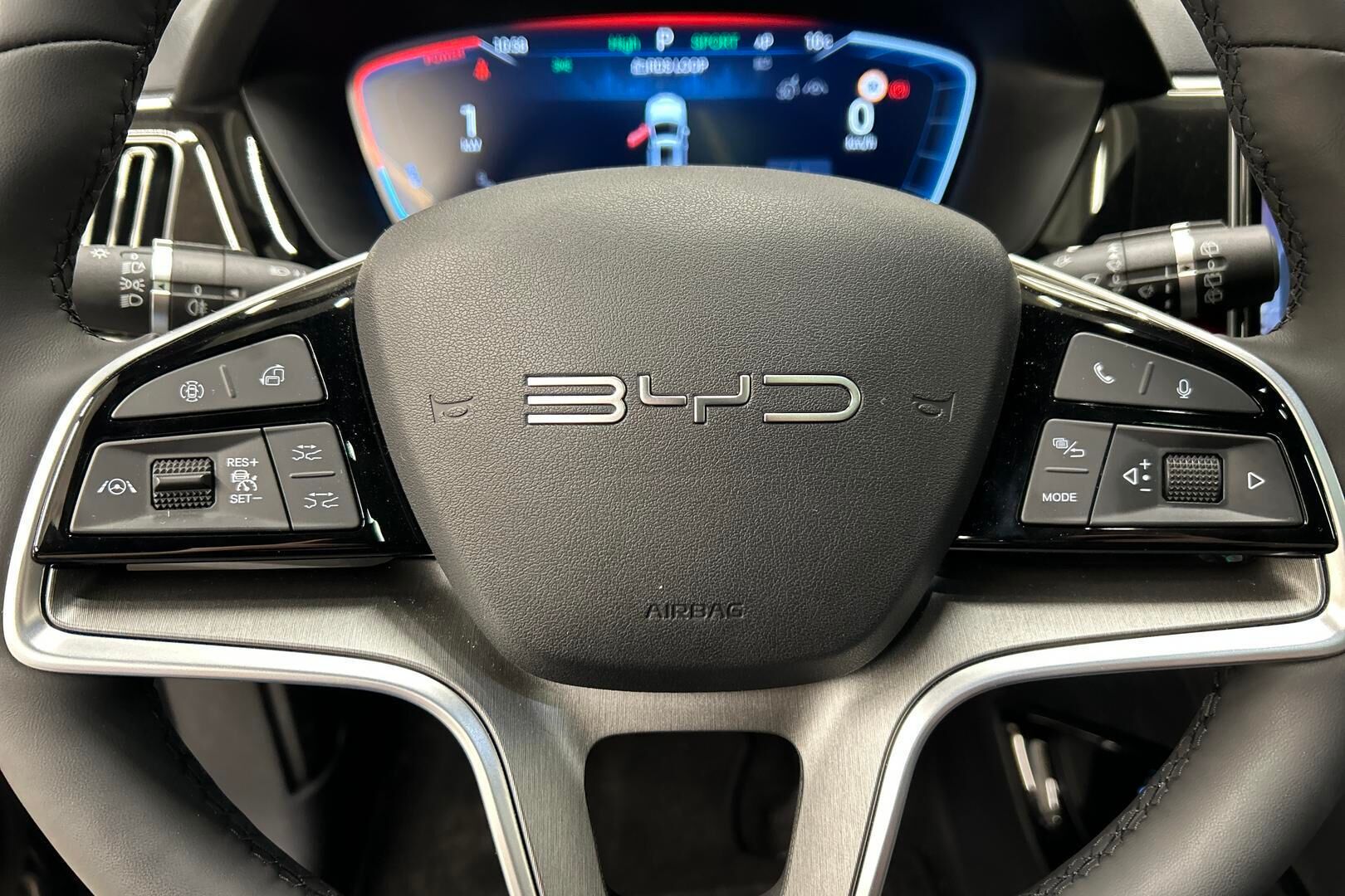 BYD Seal U iso kuva 19