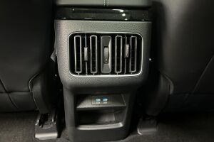 BYD Seal U esikatselu 25