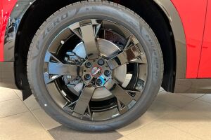 MINI Countryman E John Cooper works Trim XL varusteilla esikatselu 10