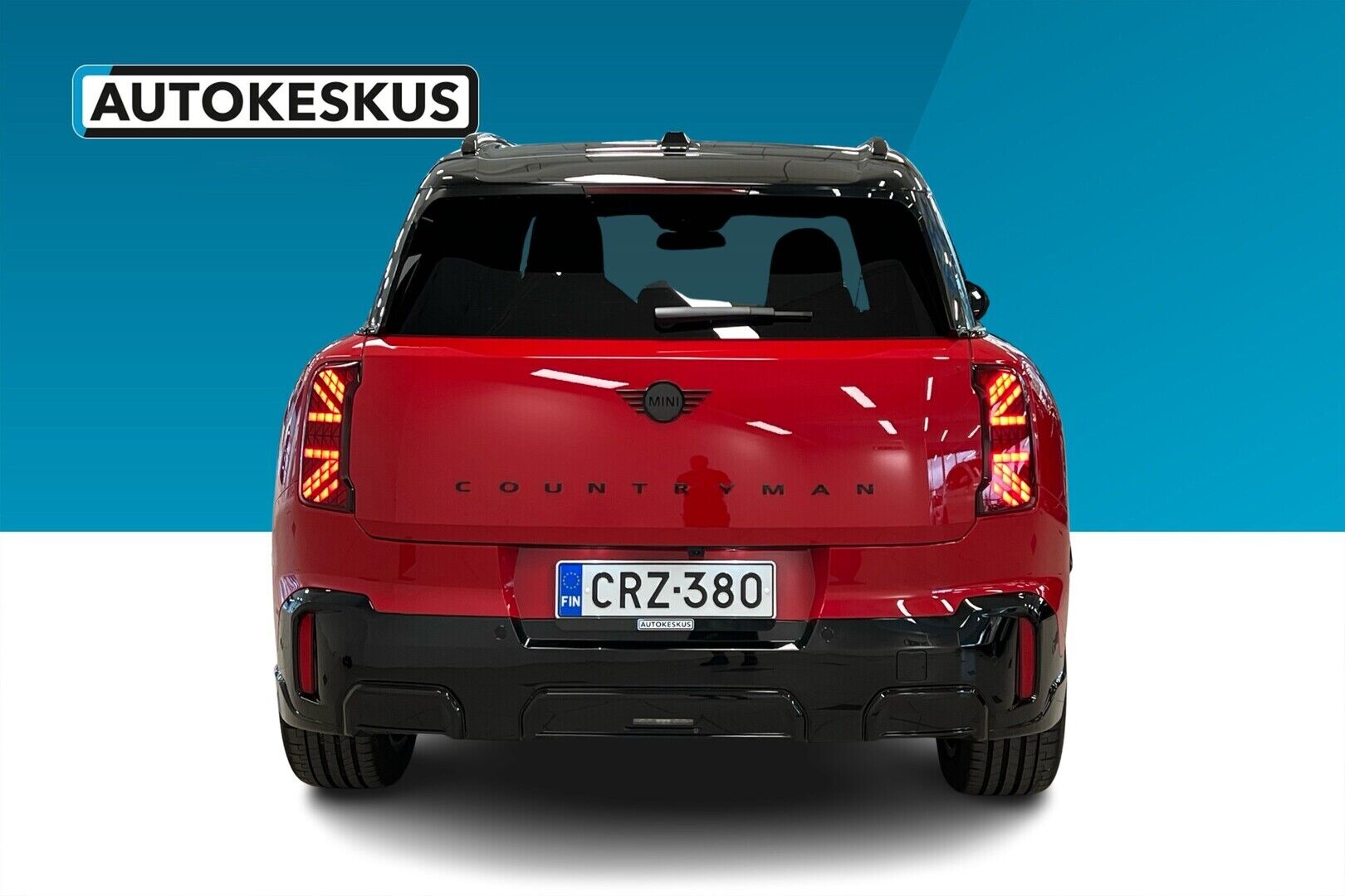 MINI Countryman E John Cooper works Trim XL varusteilla iso kuva 2