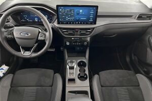 Ford Kuga esikatselu 13