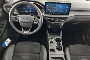 Ford Kuga esikatselu 14