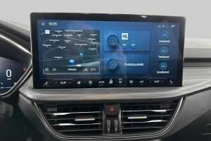 Ford Kuga esikatselu 17