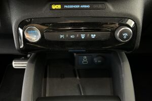 Ford Kuga esikatselu 23