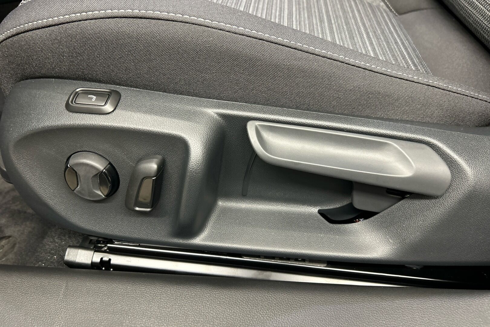 Skoda Superb iso kuva 12
