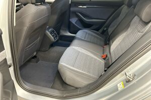 Skoda Superb esikatselu 8