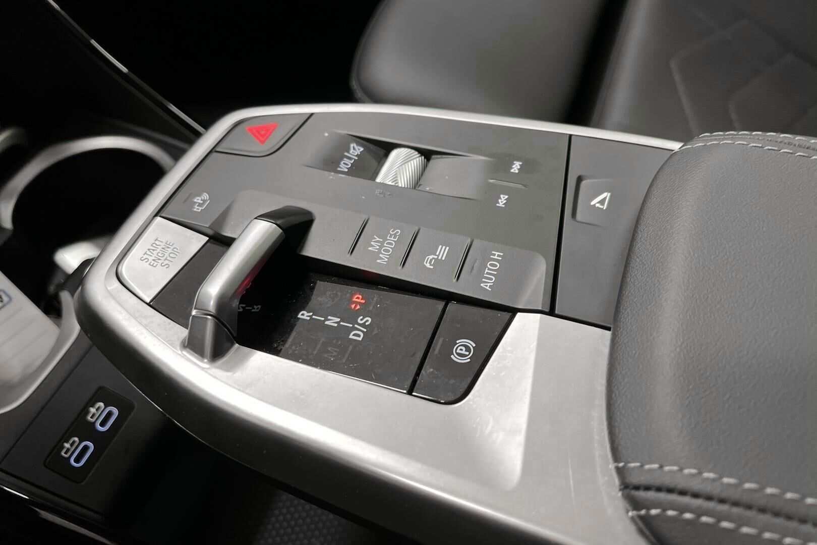 BMW X1 iso kuva 15